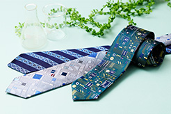 サイエンスモチーフのネクタイ