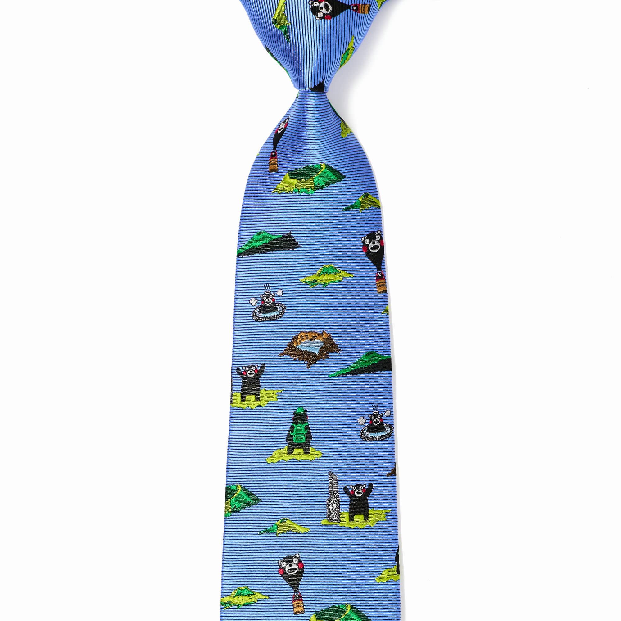 くまモンと阿蘇山