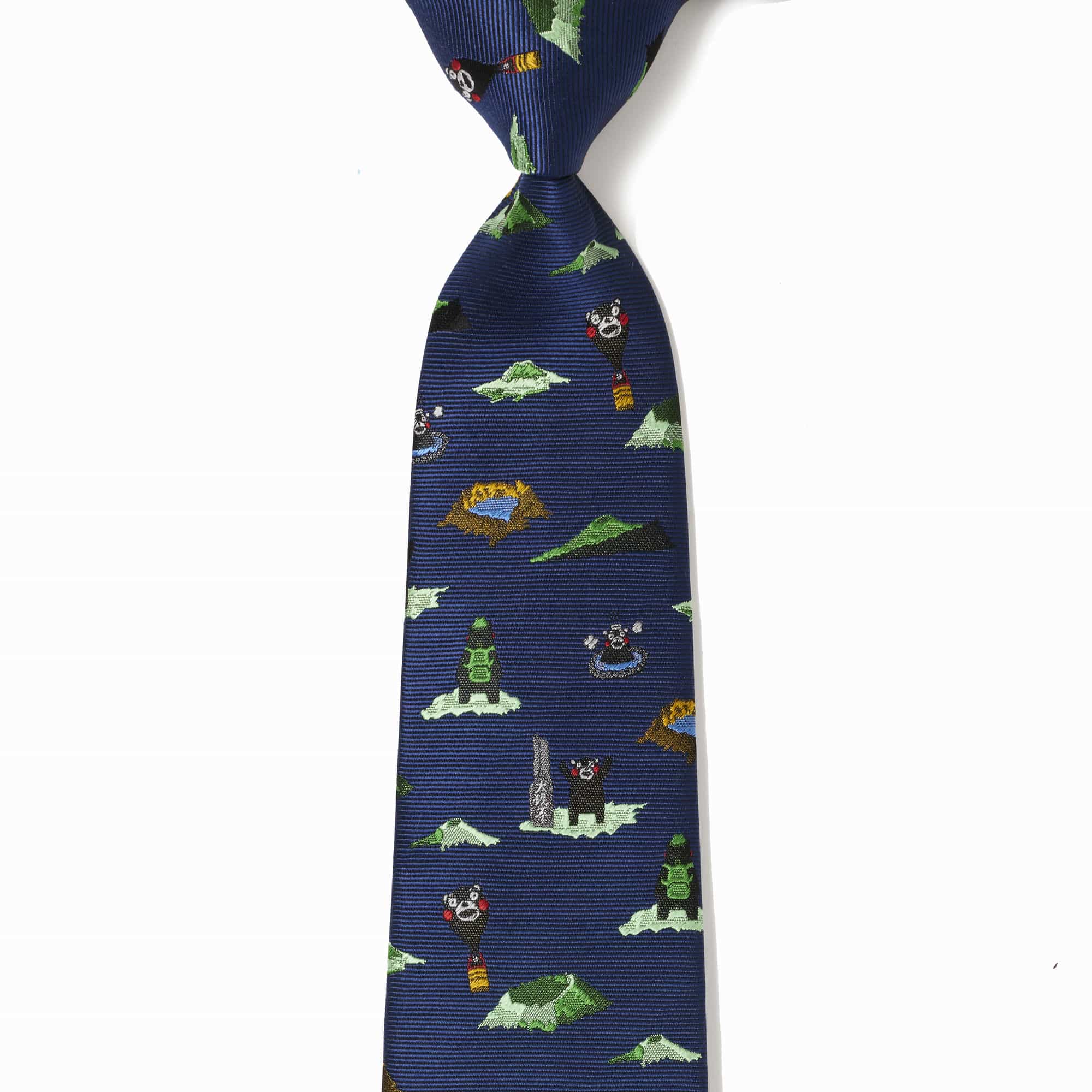 くまモンと阿蘇山