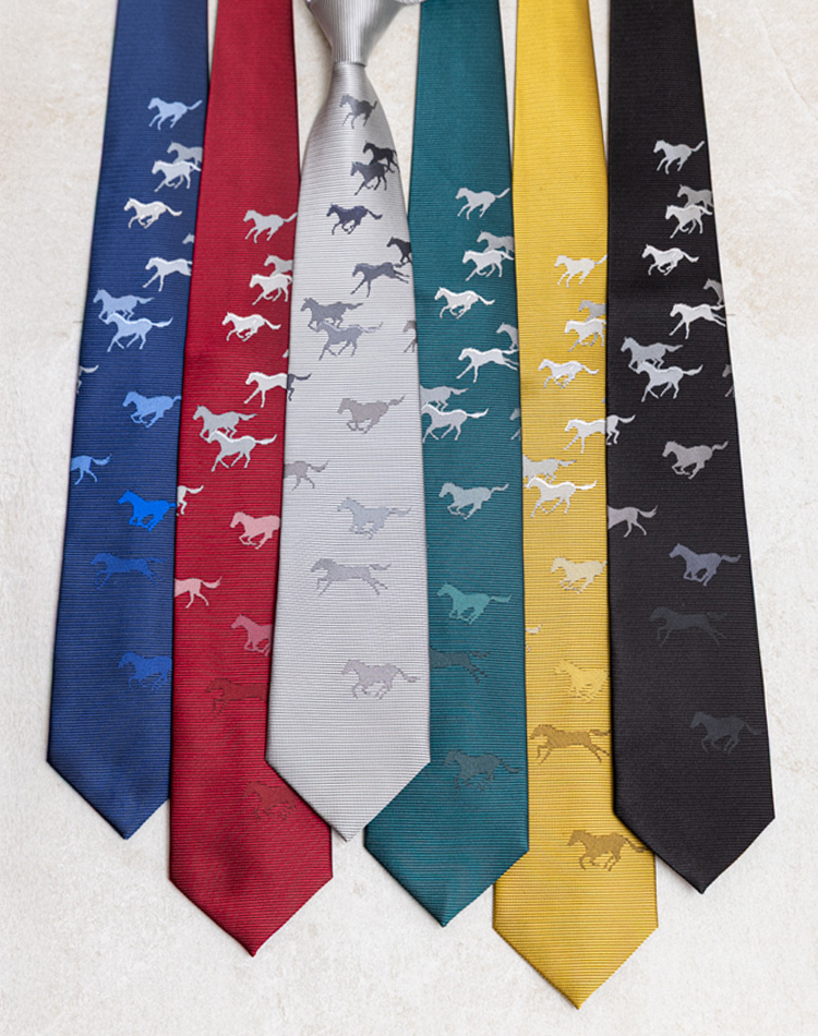 馬柄のネクタイ