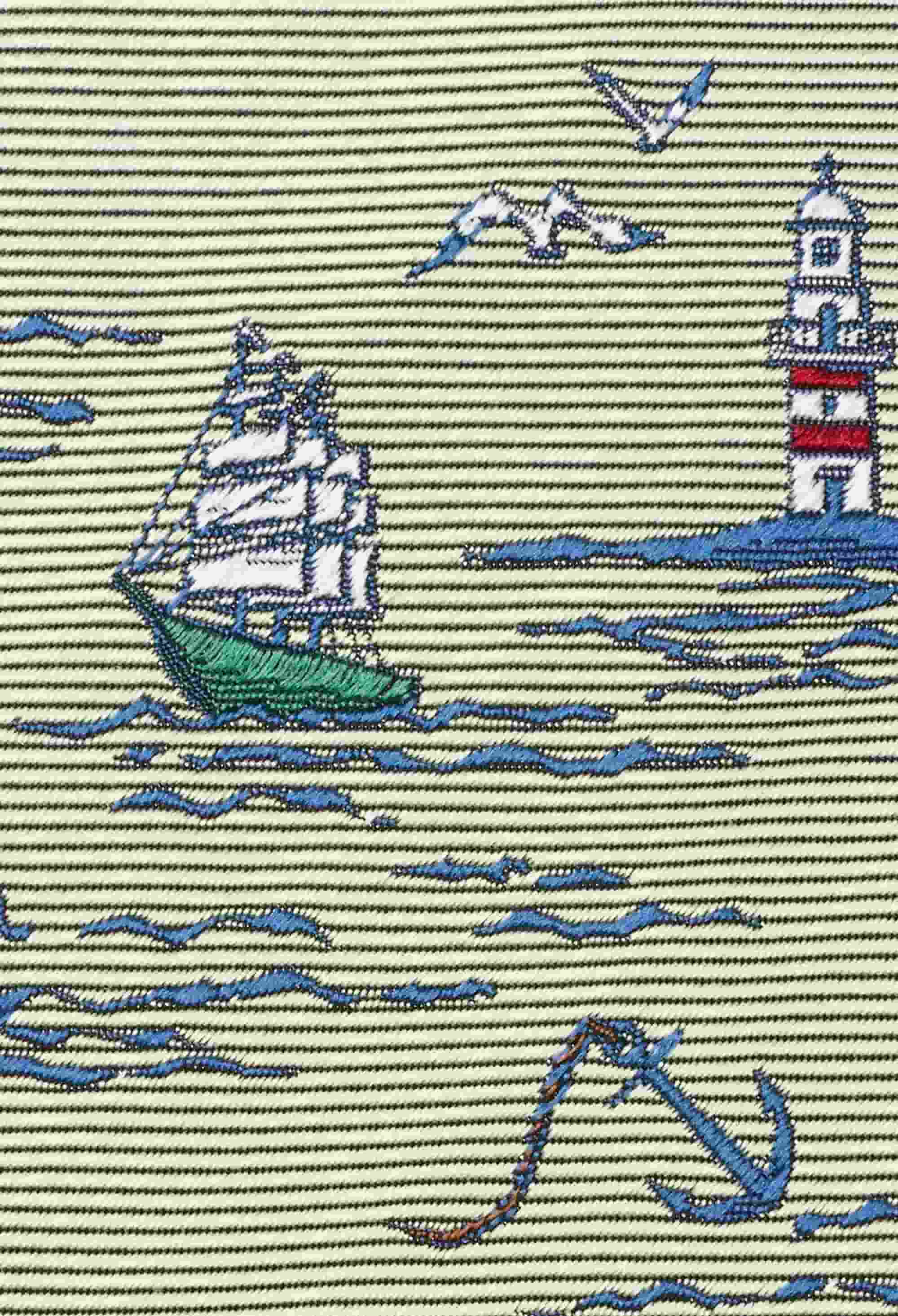 海へ！ネクタイの柄
